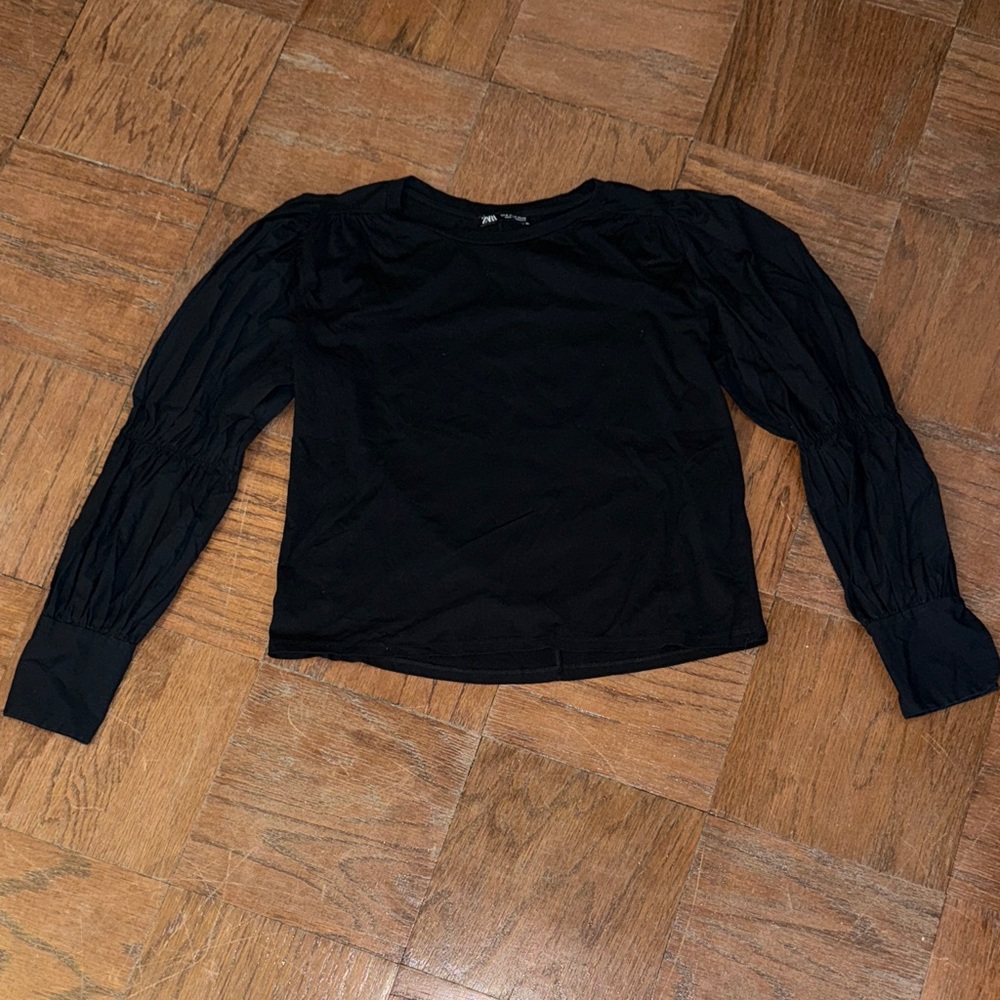 Zara Women’s Long Sleeve Top Size Medium